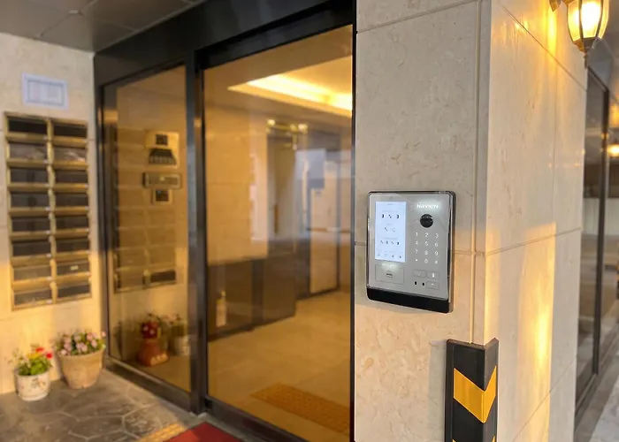 Ananda Full-service In Gangnam 5 Min Metro